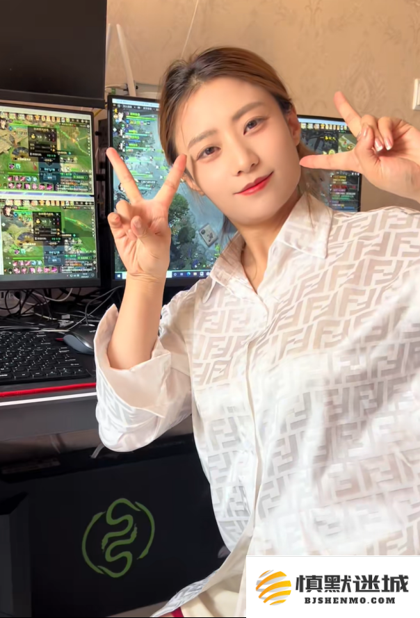 《逆水寒》真实记录：30+失业夫妻全职在家搬砖,一周3000块打底